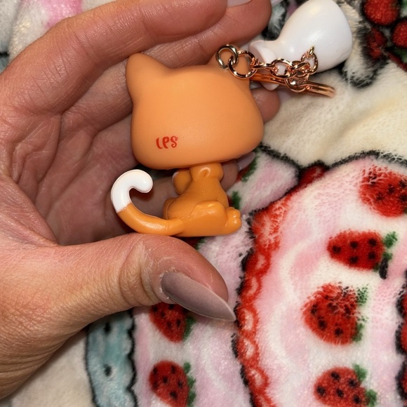 Littlest Pet Shop orange cat g7 #132 series 3 keychain - Picture 4 of 4